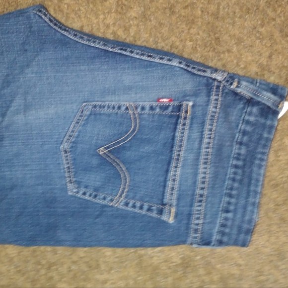 Women's Capri Levi lot - Picture 3 of 5